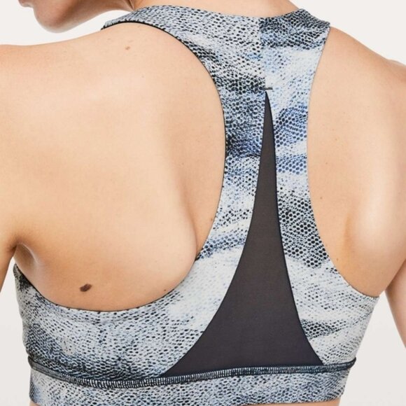 Lululemon Invigorate Bra Mesh in Scape Multi - Picture 7 of 11